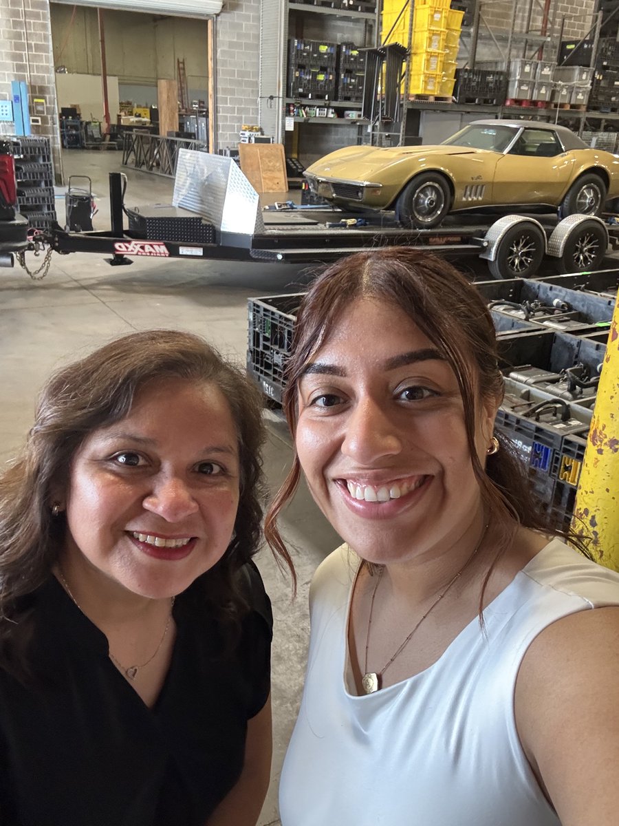 StaffForceInc_'s tweet image. Smiles all around as we're out in the field this week! 😊 Let us help you take the next step in your job search.

Get started with us at staff-force.com today!

#StaffForce #StaffingAgency #NowHiring #ApplyNow #JobOpportunities #JobSearch #StaffingSolutions #Careers #Jobs