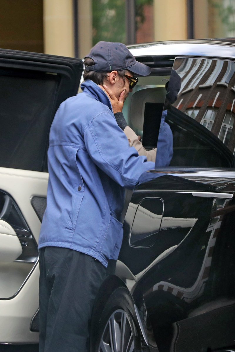 HS Candids tweet media