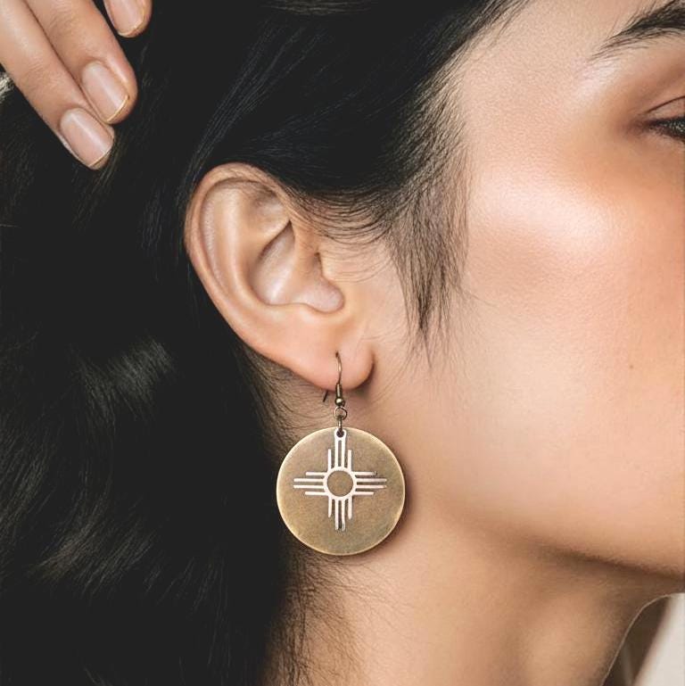 valroseshowers's tweet image. Bronze Zia Earrings: New Mexico Southwestern Jewelry tuppu.net/3710f5bf #EtsyShop #EtsySeller #SantaFe #NewMexico #ZiaEarrings