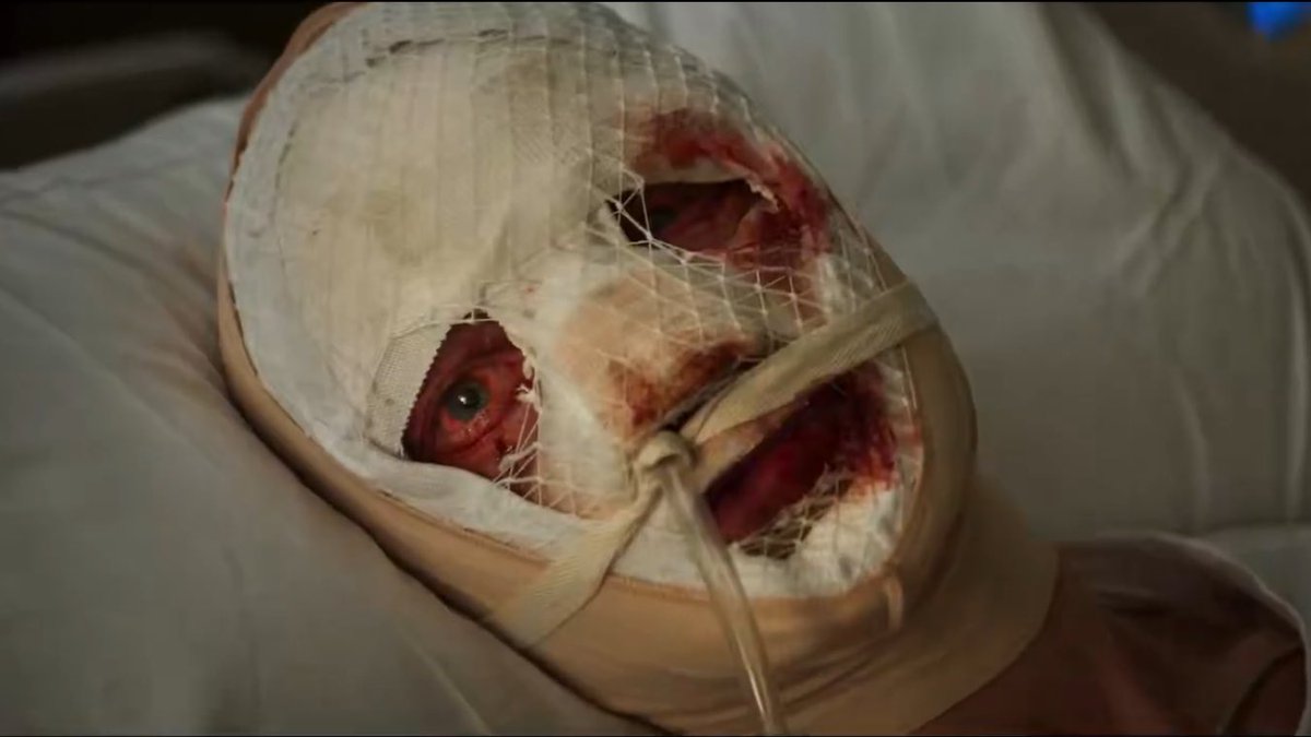 DCU Updates tweet media