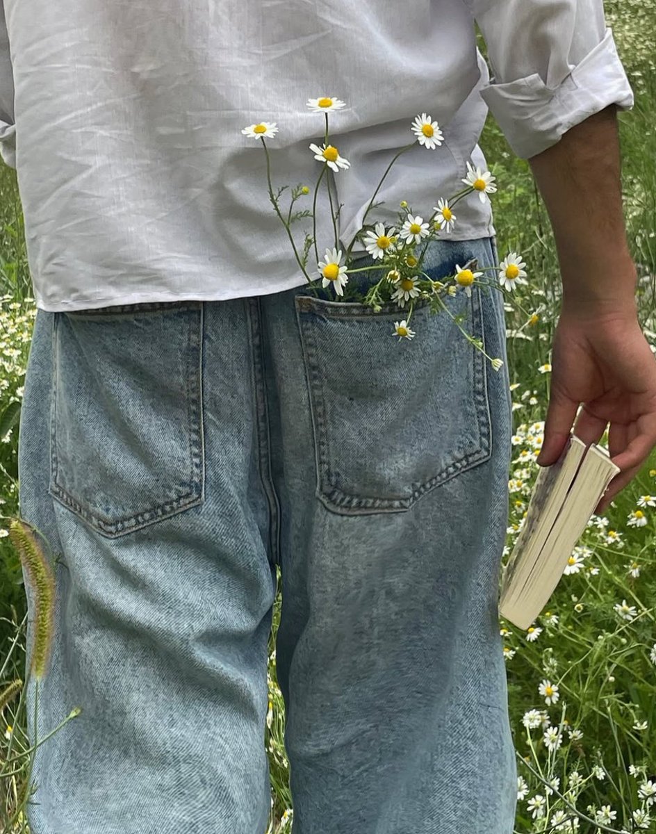 ZAINHAYAT33's tweet image. I'm still cold .
#viral #post #explore