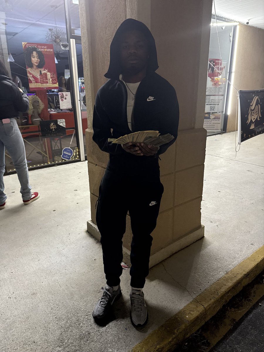 teddplaya's tweet photo. https://t.co/ltXiMJRmzh