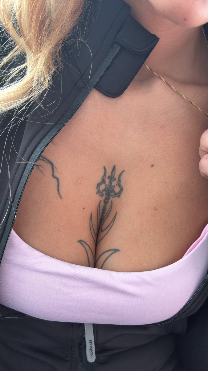 Ginalicious tweet media