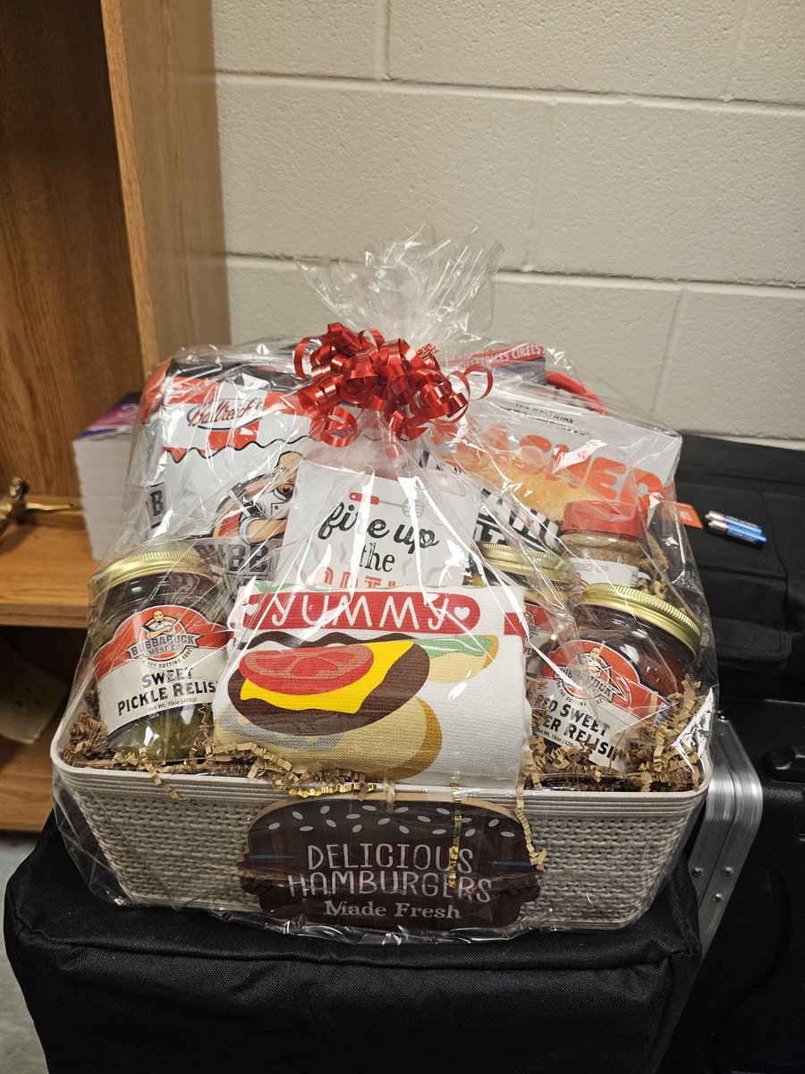 SaintsICS's tweet photo. We wanted to share some of our baskets that will be available at our Reverse Raffle this weekend. So, make sure you purchase your tickets at the Parish Office this week! https://t.co/0niz6DqDxs
