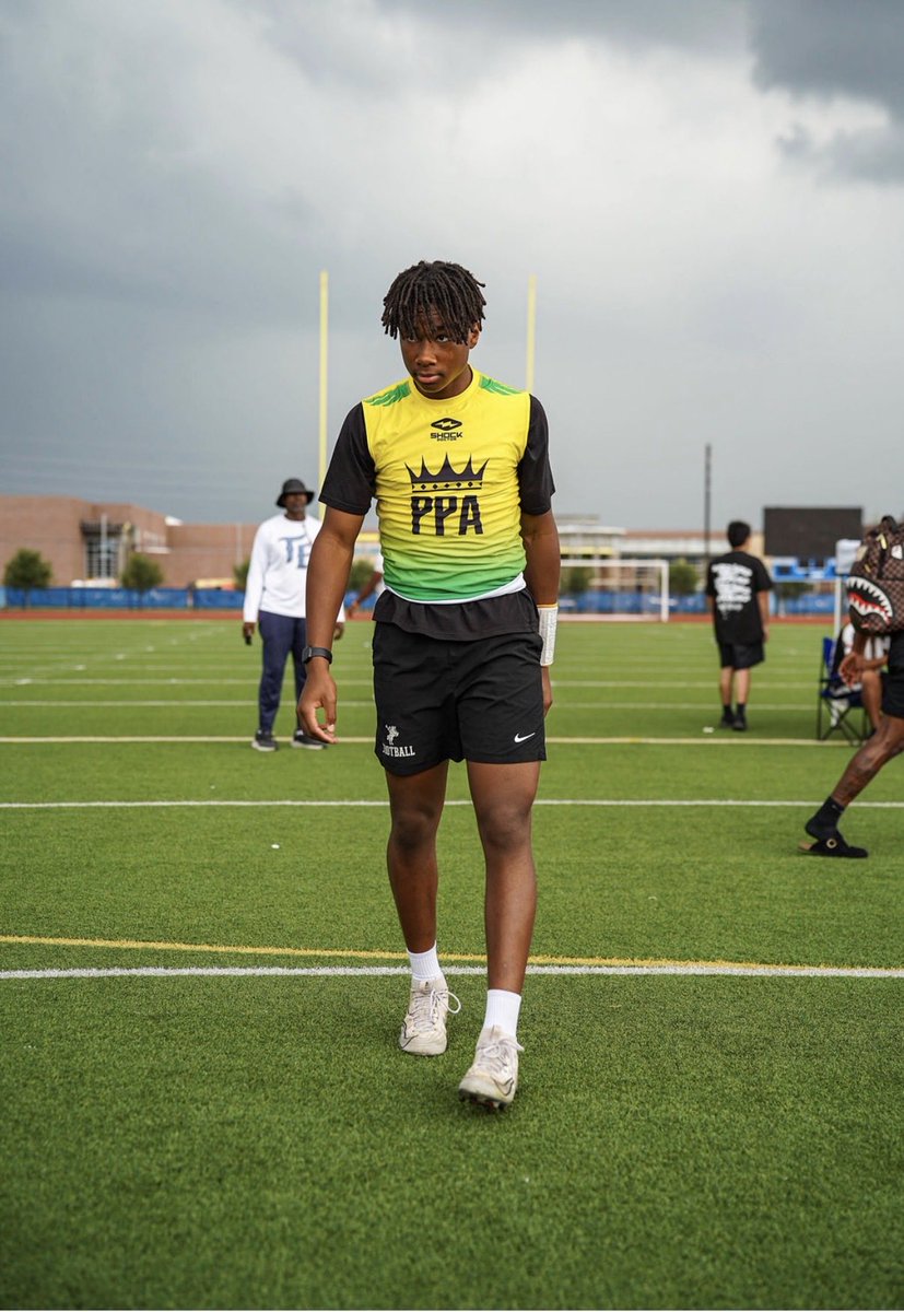 jacobathomas24's tweet photo. Pics from my last spring #RATEDFIVESTAR 18U 7v7 tourney #ProProcessAcademy #7v7 #classof2029 #QB #Houston https://t.co/OVMVtxKG6U