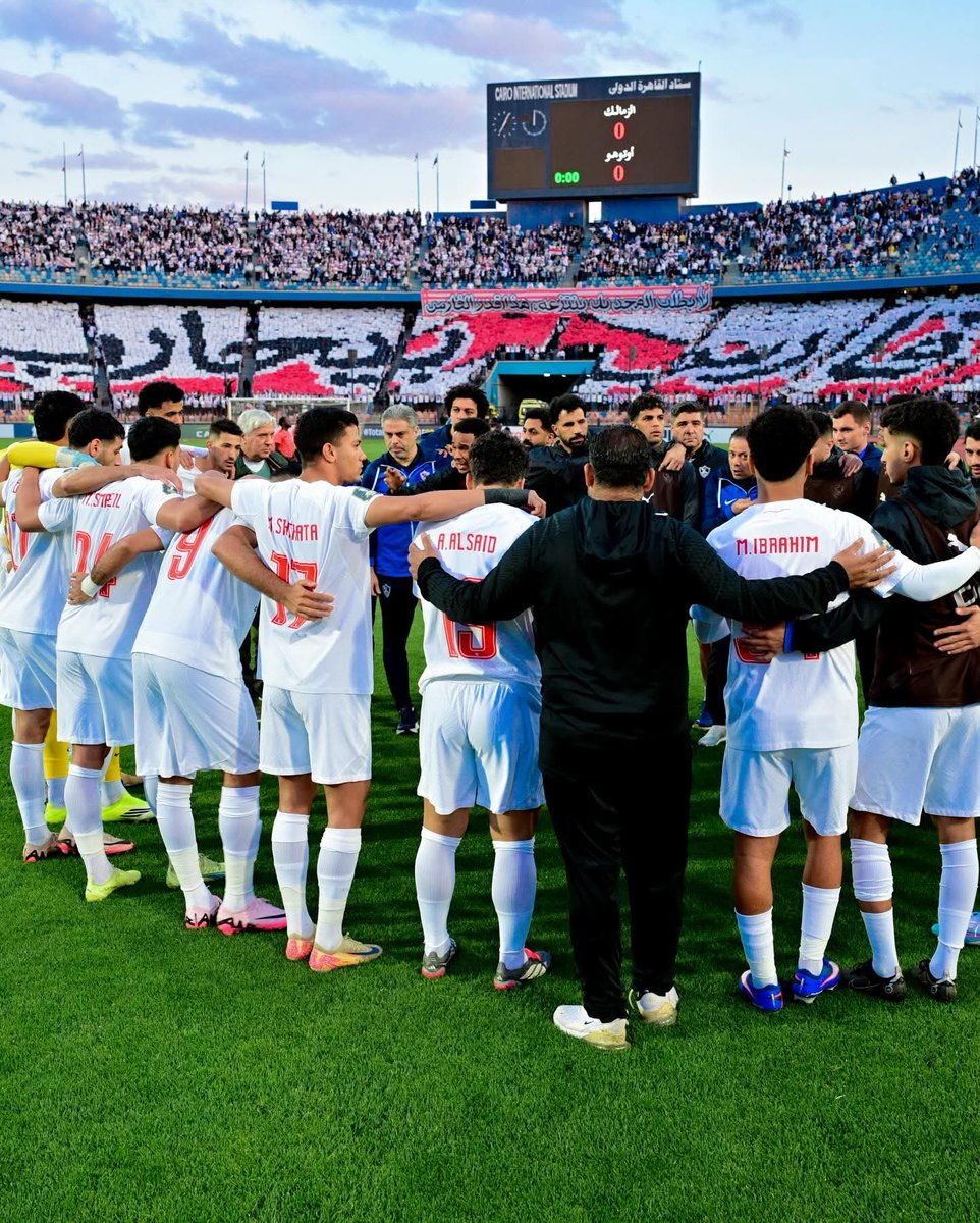 Dr__AMiRa's tweet photo. اعملها يا زمالك انت قدها كمل واحنا في ضهرك 
اعملوا اللي عليكم يارجالة احنا الزمالك وربنا يوفقنا ان شاءالله ونفرح 

 #الدوري_يازمالك https://t.co/CrSLPdyOlM