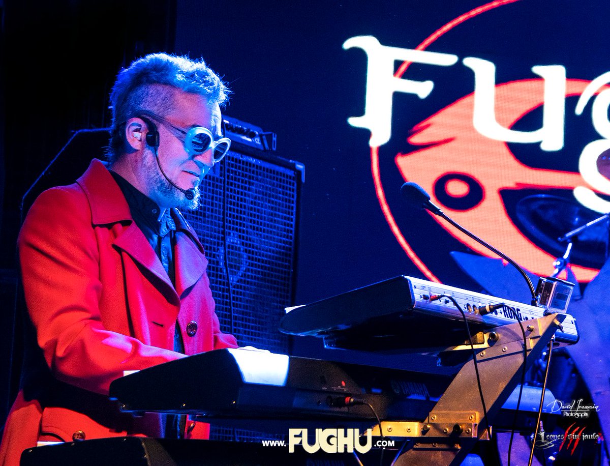 Fughuweb's tweet photo. Check #Fughu🐡 @YouTube channel
Watch Climb - Live at Rosario
👉▶️https://t.co/Ovo3DTK60q

📸@leonessinjaula

#progrock #rockargentino #livemusic #Argentina #music #art #foryoupageviralシ #Spain #España #Deutschland #NowPlaying #YouTubeショート #GranHermano #wednesday https://t.co/qSd0ZicHgw