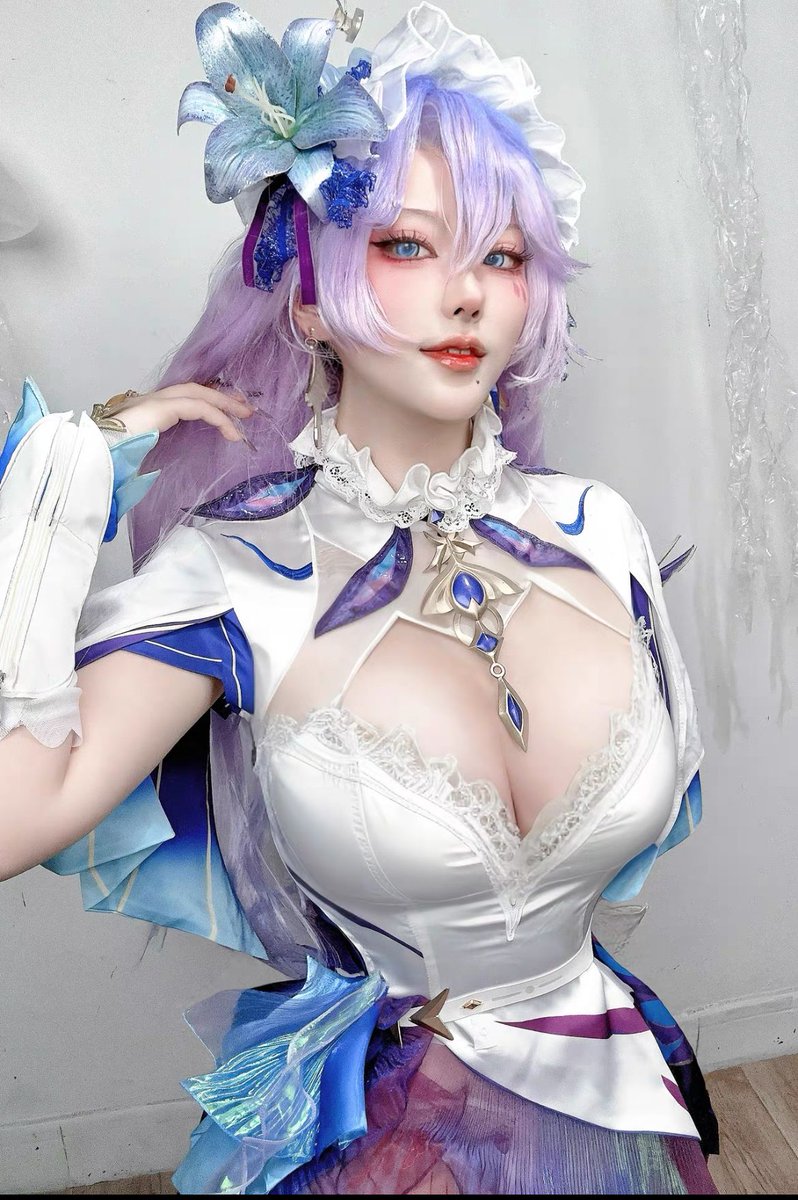 女权💜coser雅雅 tweet media