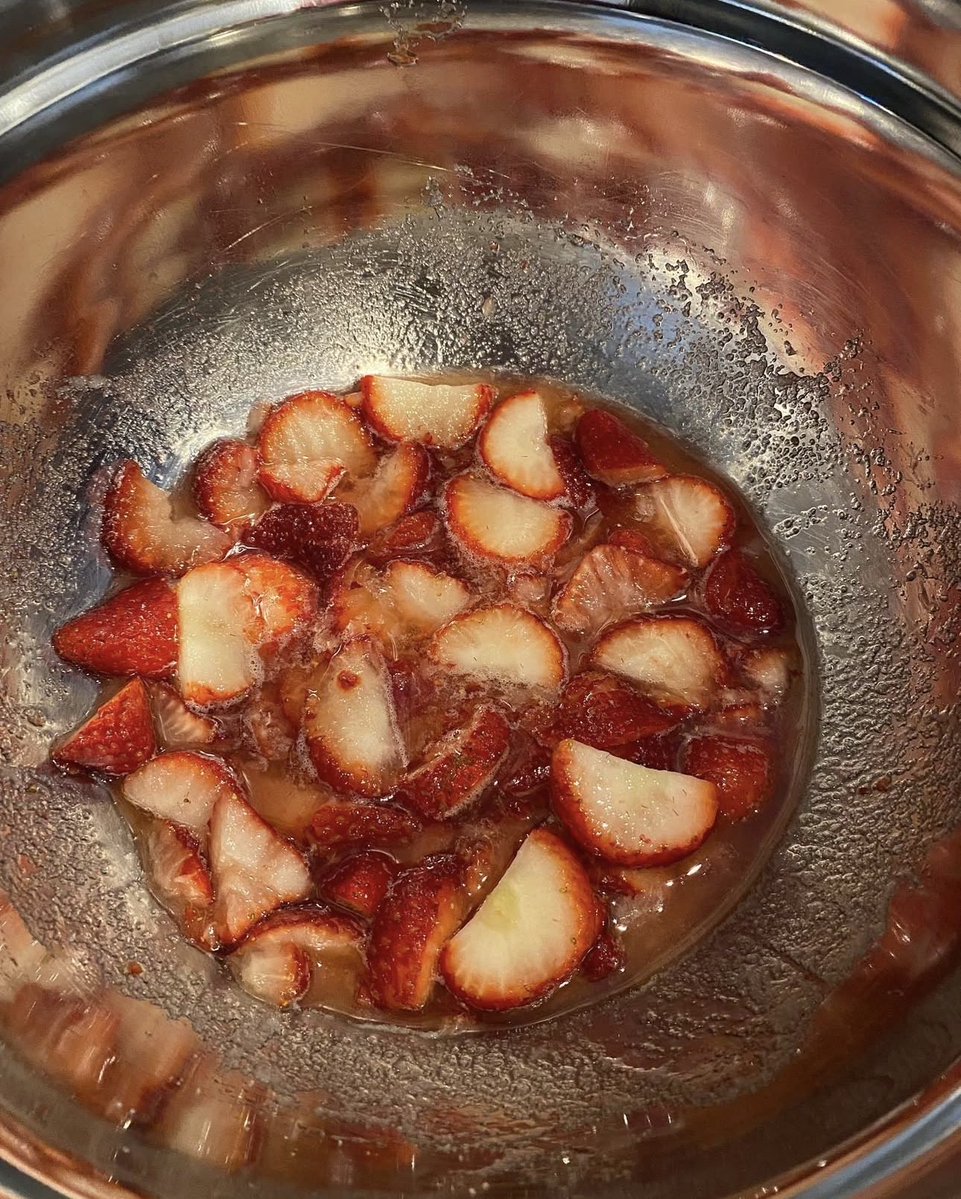 ☭ Full Time Prince & Cranberries Stan Account tweet media