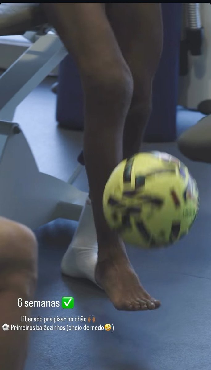 ABSOLUTE BRAZILIAN tweet media