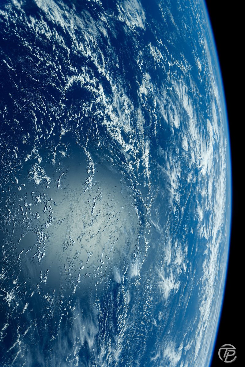 Thomas Pesquet tweet media