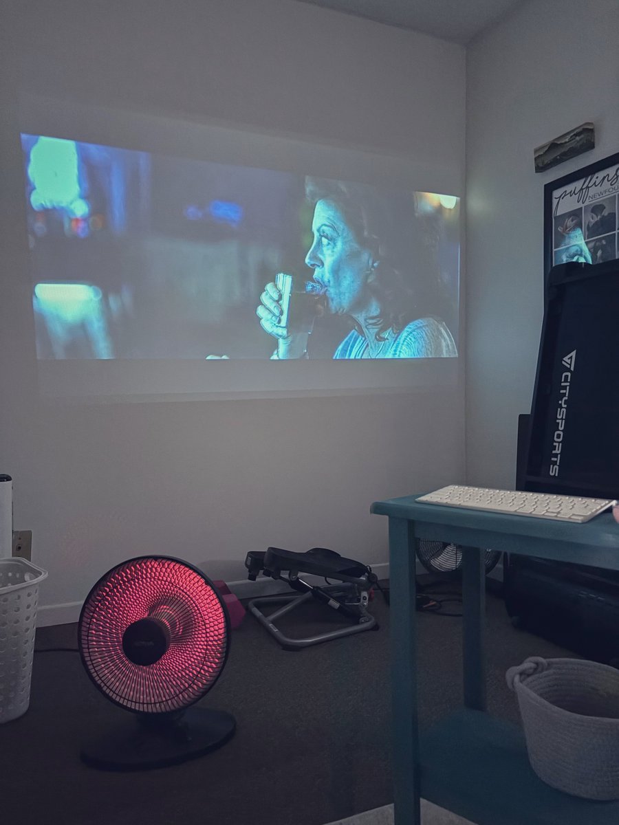 dawn_kimmy_nl's tweet photo. I’m watching The Calling on @amazon prime; testing out my projector stand on my sick day! 

#sickday https://t.co/Gx1LnMHN44