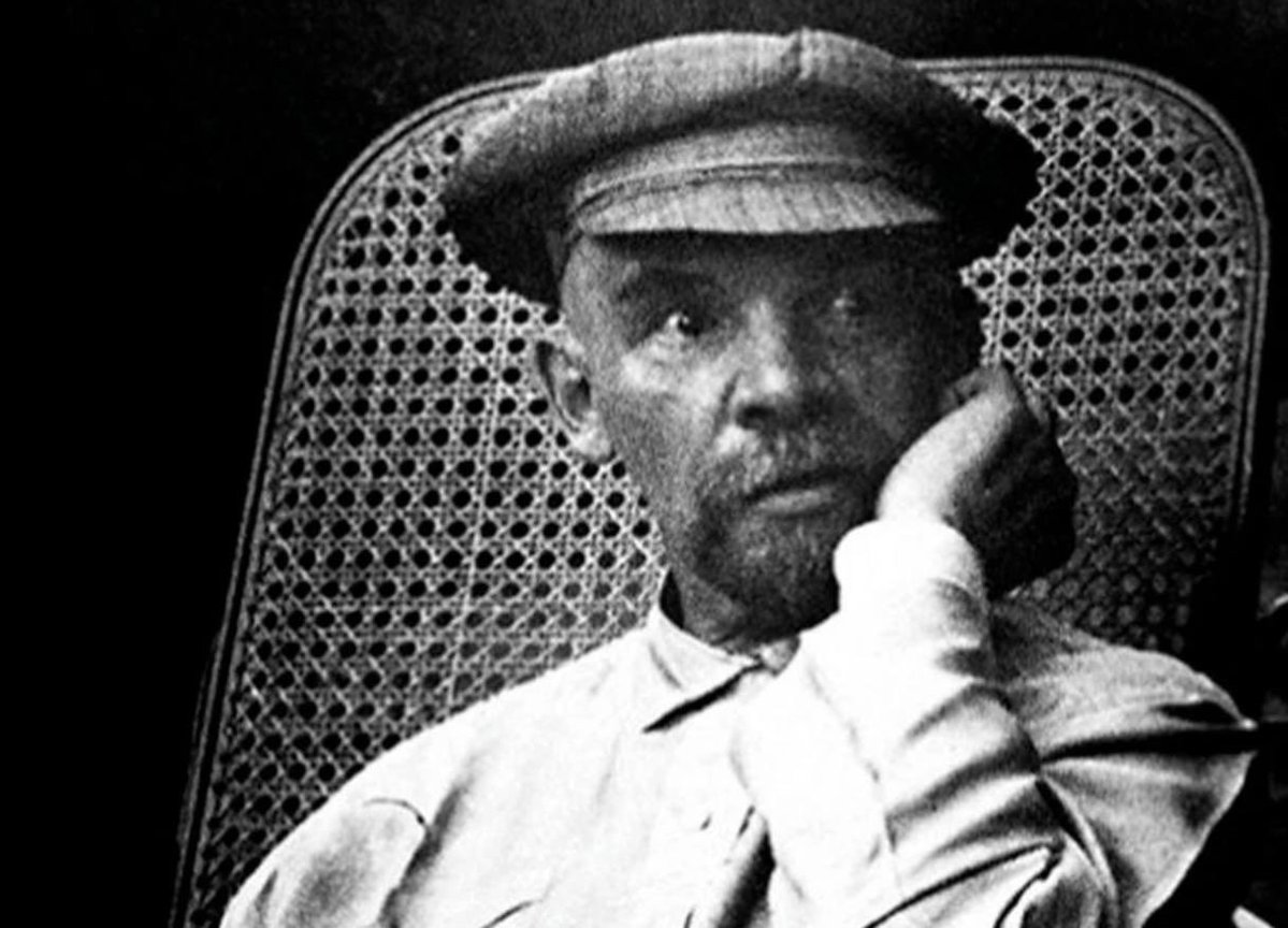 Максим Мирович tweet media