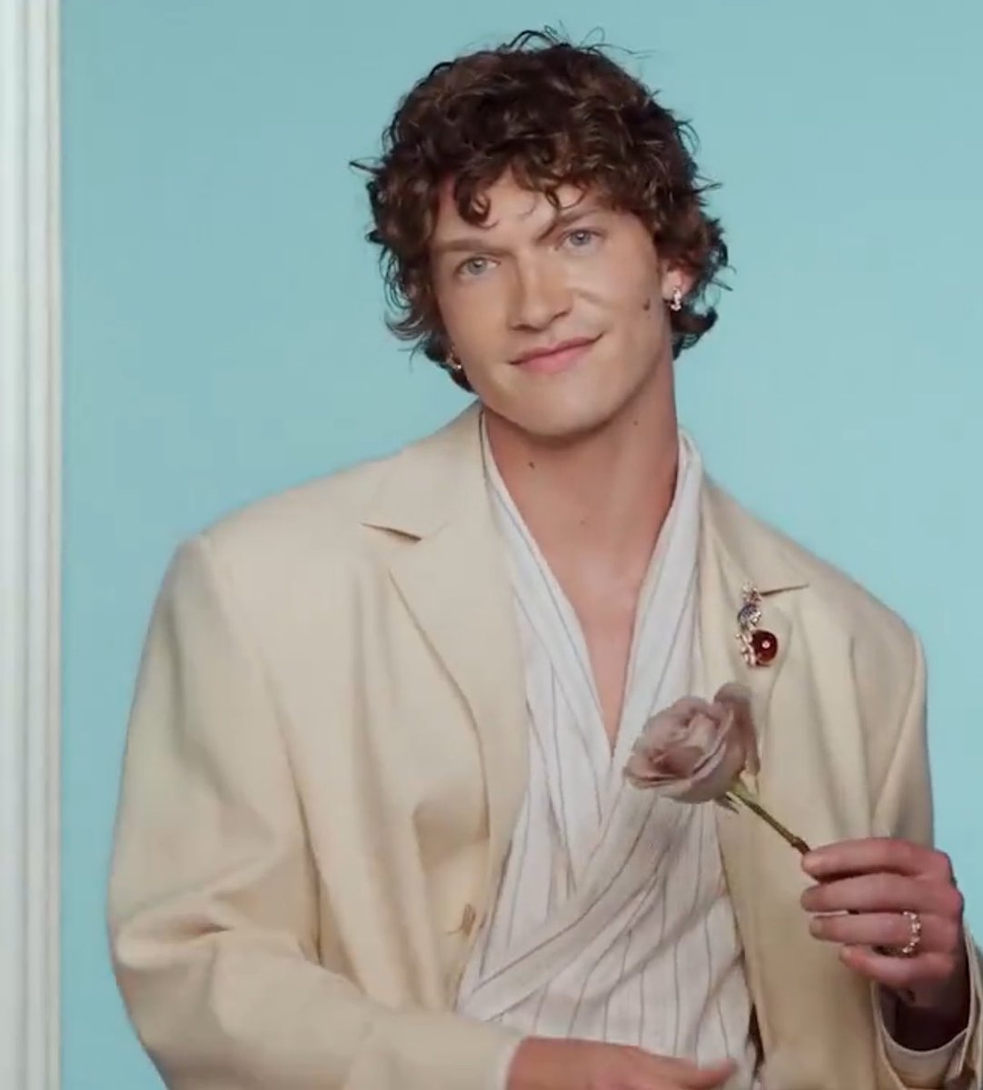 justine ✮ tweet media