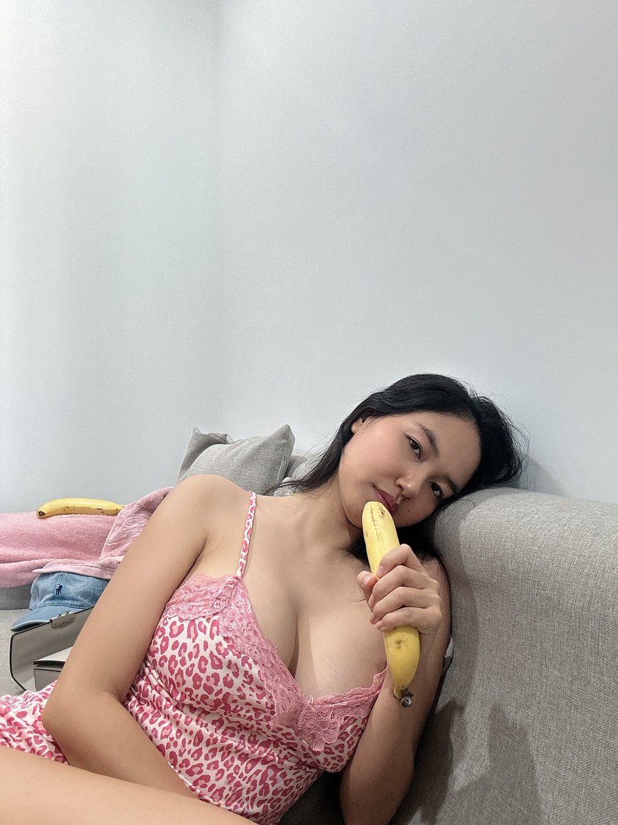 sawbanna tweet media