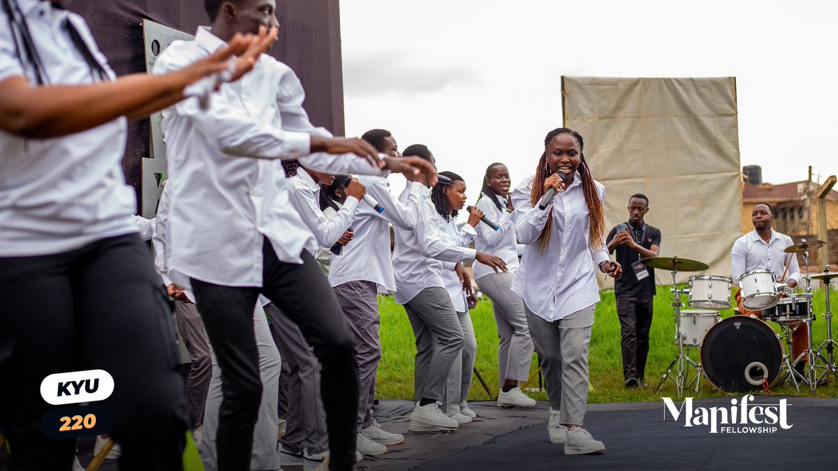 preachyajuna's tweet image. Tusiimye Mukama, Hallelujah!
Tusiimye Mukama, Amiina!

(We are grateful oh Lord, Hallelujah, we are grateful oh Lord, Amen!)

#Praise
#ManifestKYU