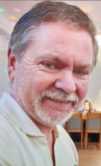 MISSING | We are continuing to appeal for help to find missing Gary Davies, who may be in North Wales.
 
Gary, 58 years, from Tranmere has been missing since Friday 17 April, and was last seen in Llandudno on Saturday morning (18 April).
 
Extensive enquiries are ongoing to find