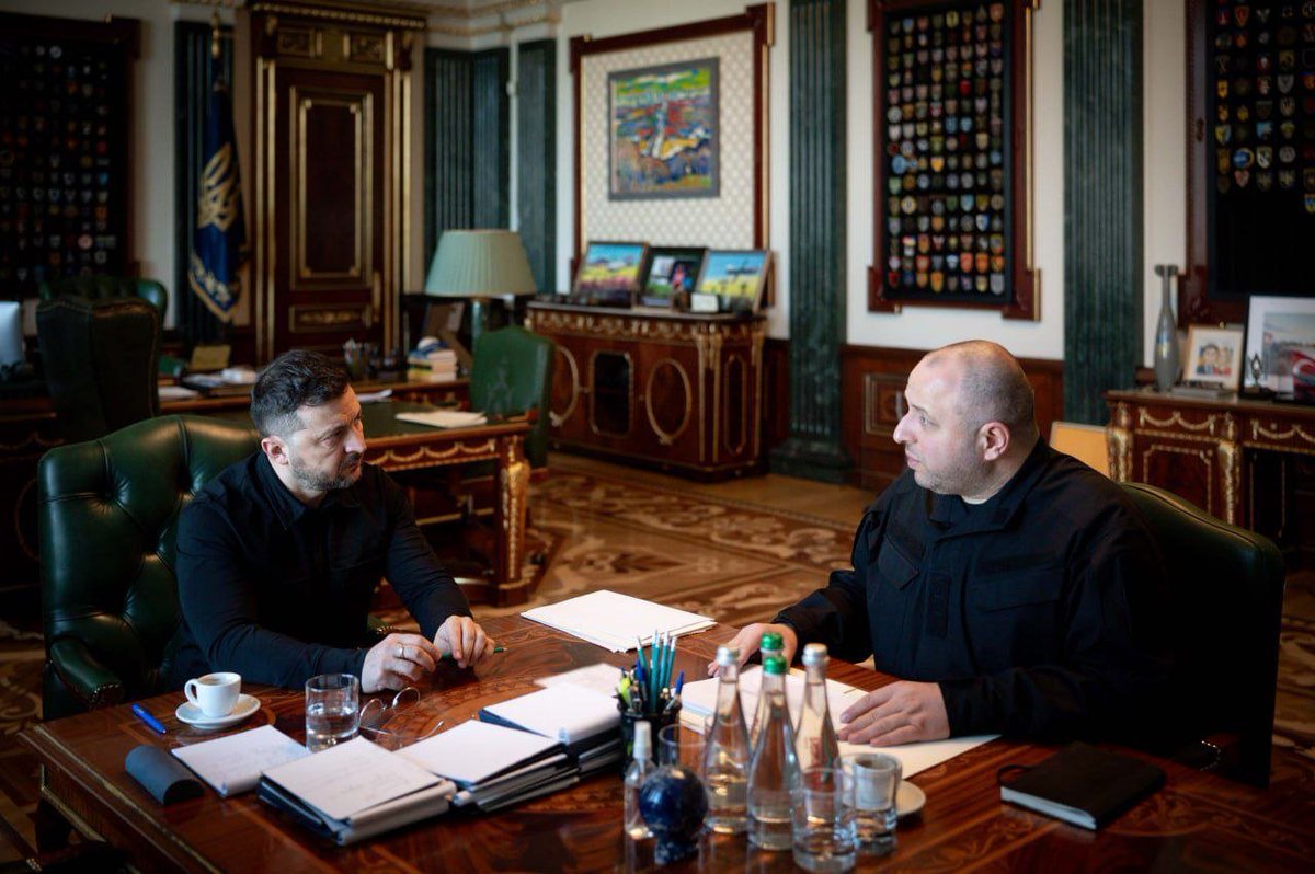 NOELreports's tweet image. Ukraine has opened security cooperation talks with India and Bahrain, working on expanded partnerships and a new Drone Deal framework, Zelensky said after a briefing by NSDC Secretary Rustem Umerov. #Ukraine