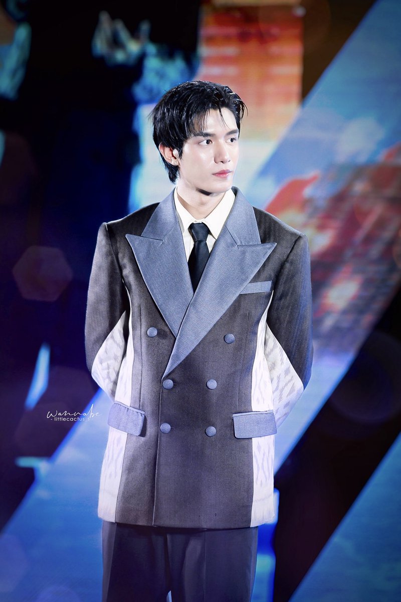 อุ้วววว~พิ้เน็ต 𐔌՞ ܸ.ˬ.ܸ՞𐦯 สมคำร่ำลือ
🥹🤲🏻✨

•
|
first time w/ p'net

NETJJ WITH RATTANAKOSIN 244
#244RattanakosinxNETJJ
.𖥔 ݁ ˖  #netsiraphop ⋆˙⟡
Ი⑅𐑼 #NETJJ #เน็ตเจเจ ⸝⸝.ᐟ⋆