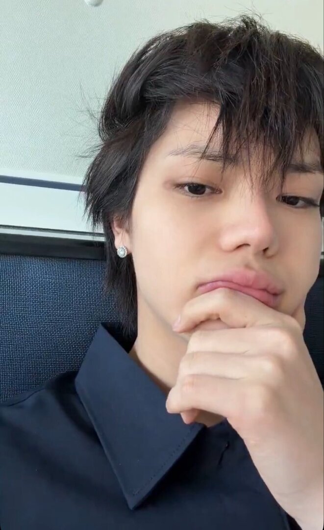 selfolssi ♤ tweet media