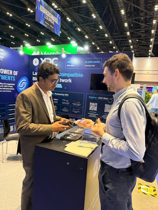 LienGreta61120's tweet image. Day 2 at Money20/20 Asia and the momentum around @XDCNetwork keeps building.

From payments to stablecoins to real-world utility, the interest at Booth #5015 says it all.

If you’re there, it’s worth a closer look.
@money2020 @REDausen @Santosh_r_v #Money2020 #XDCNetwork