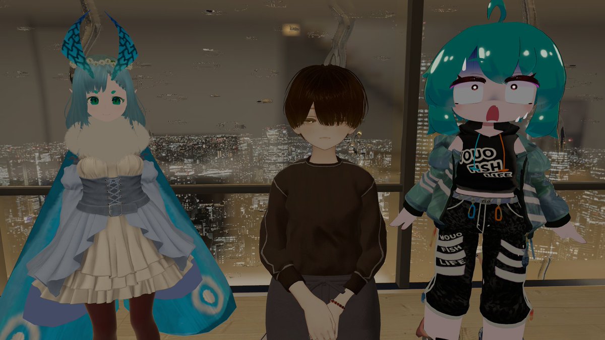 こなーさんかにさんと雑談したヨ！
ためになるお話も聞けて嬉しいゼ！
写真撮るのへたっぴで半目…(´Д｀)