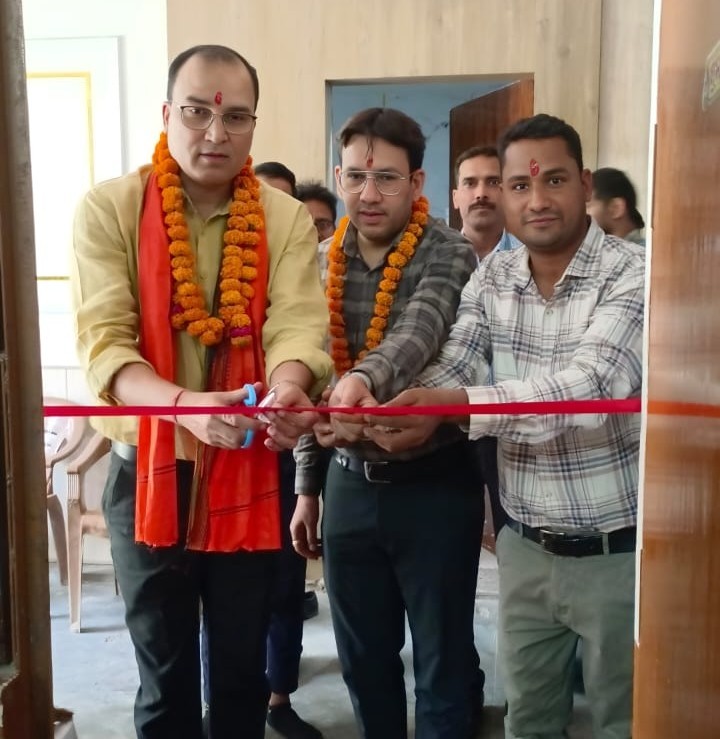 Today, we inaugurated the CSC SBI BC Center along with Sh Gaurav Khanna FI Head located in Bijnor, Lucknow district. Local citizens will now be able to avail  banking services at this center. Heartiest congratulations to CSC's VLE, Sh Ramayan Maurya. #CSC #SBI #FinancialInclusion