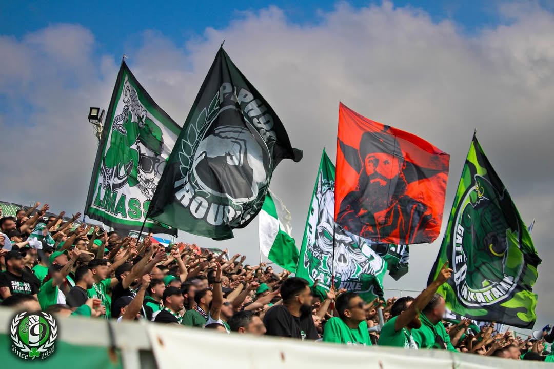 Antifa_Ultras tweet media