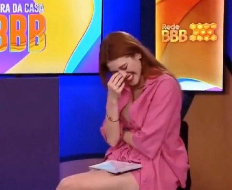 O pessoal que se mataram pra da o prêmio pra Ana Paula estão sendo bloqueados e tomando unfollow 🤣🤣🤣 foi só meter a mão na grana pra serem chutados kkkkkkk BEM FEITO #BBB26