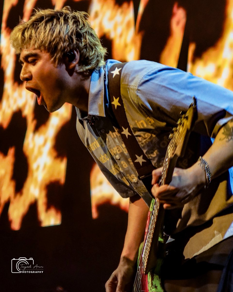 Toooyah? ★ / On Tour!! tweet media