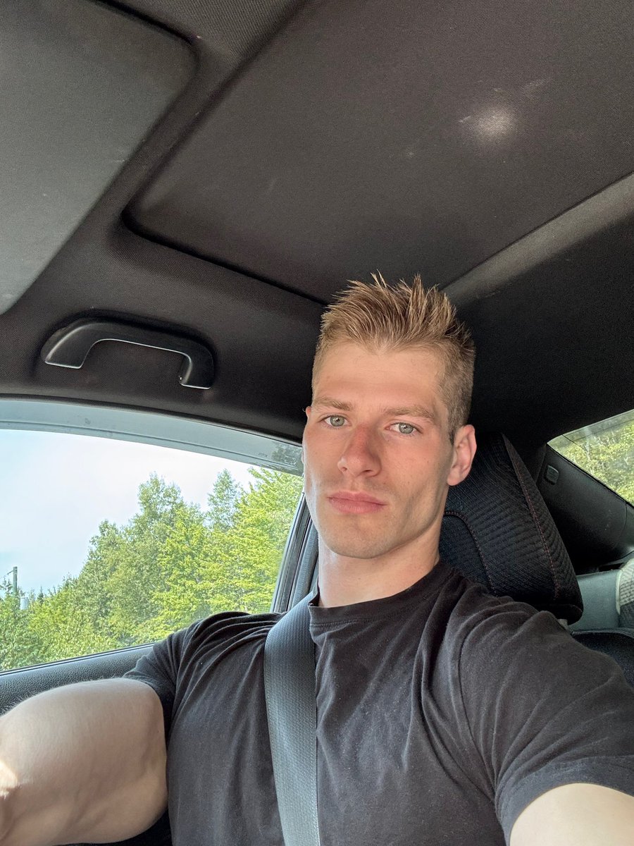 patdaddyy69's tweet photo. Full video? MESSAGE ME
SNAPCHAT: patshredss https://t.co/iDef302b9U