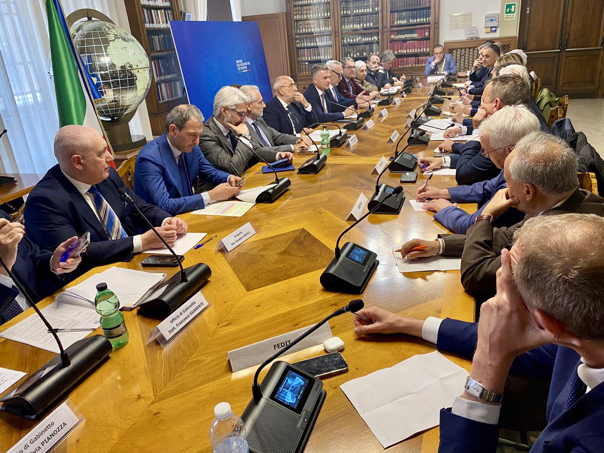 Edoardo Rixi tweet media