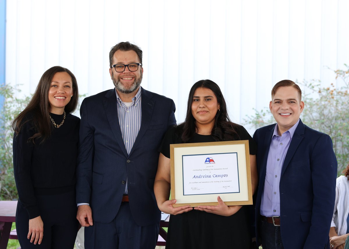 humanitiestexas's tweet photo. Humanities Texas is pleased to showcase three of our 2025 Outstanding Teaching of the Humanities Award winners! 🏆 #htxota

Learn about these remarkable educators who were featured in our March newsletter: https://t.co/pOCX23DSQB https://t.co/CkpDwatws1