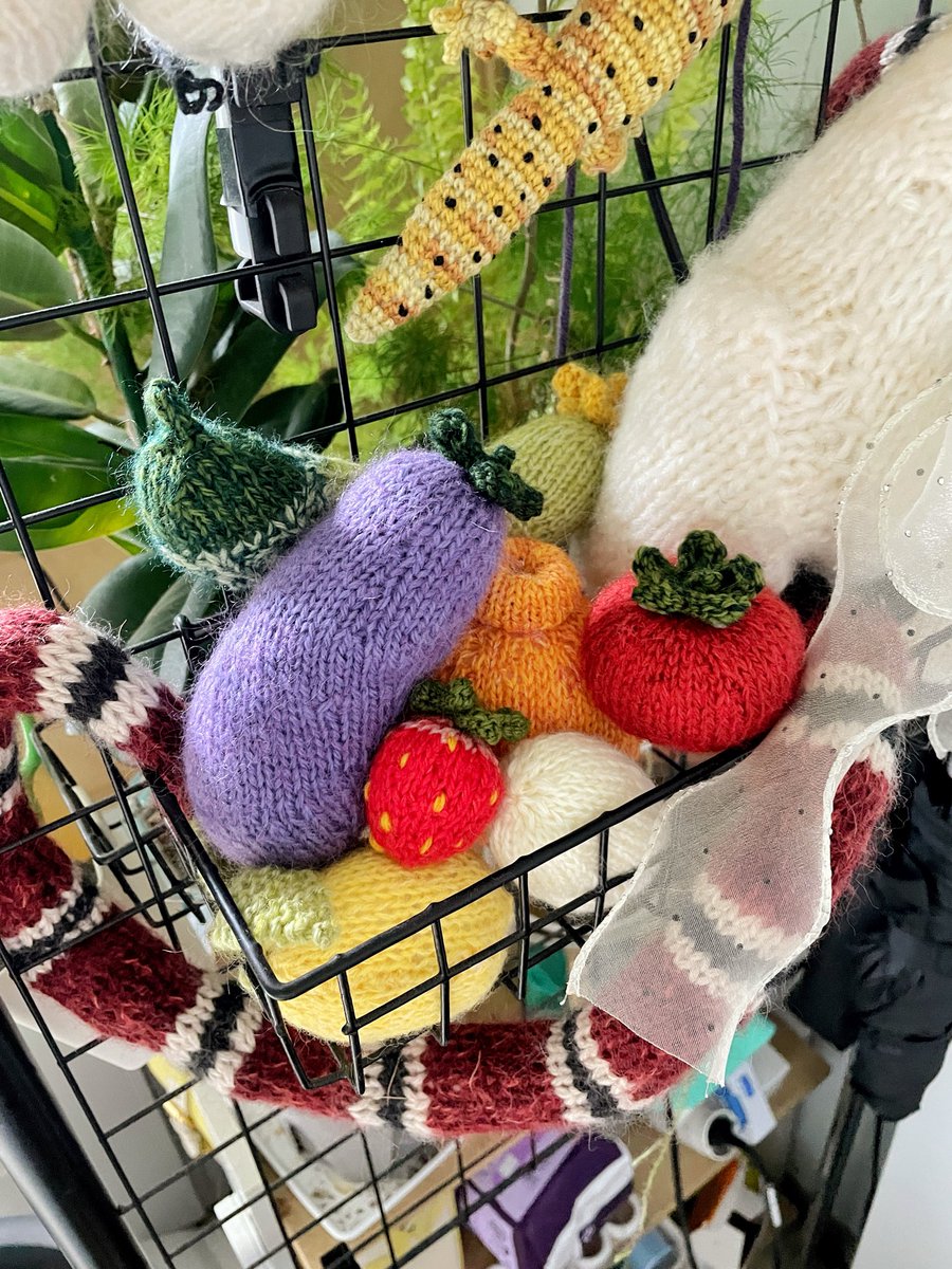 호럴로의 뜨개하는 집 tweet media