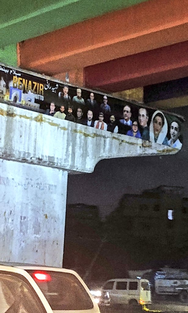 naazzish's tweet image. Uff UAE wali behan bas  Apne Rona nahi hai --- This sad reality is #PPP reality.