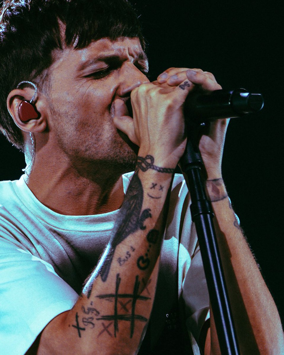 Details. #HDWGHWTParis

accor_arena / djuliaher