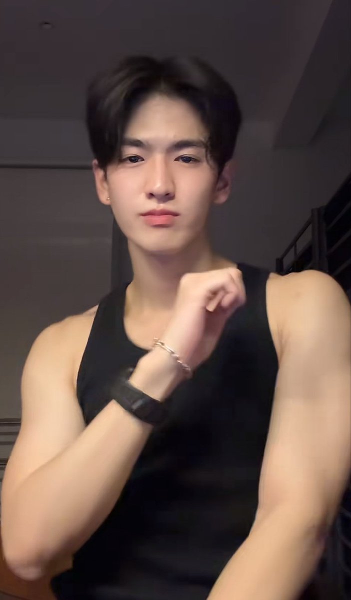 อาร์มแทขอแอร์ไทม์ 🍀 tweet media