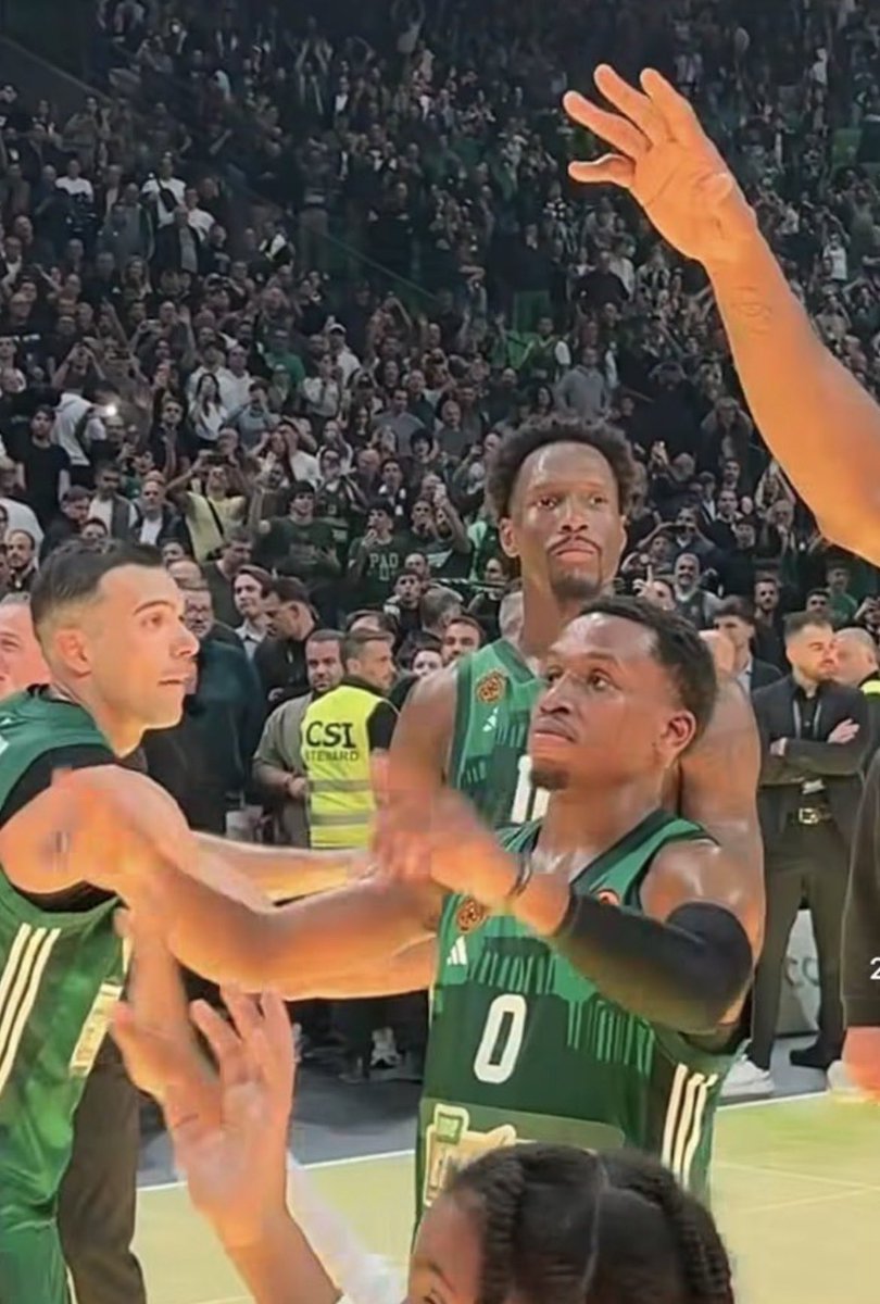 elapoueisai🔴⚪️ tweet media