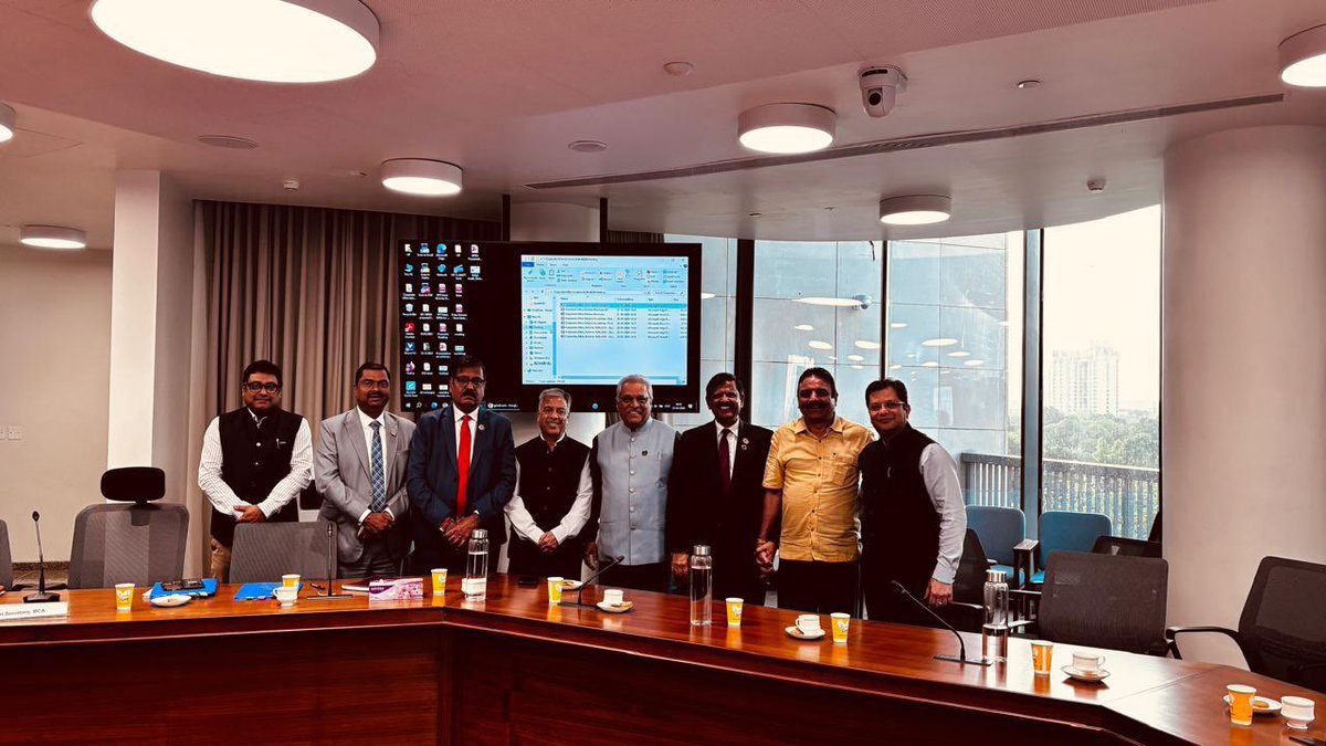 icsi_cs's tweet image. #ICSI delegation led by #CS Dwarakanath Chennur, Vice President, the #ICSI, participated in the #MCA Steering Committee Meeting on #CorporateMitra, chaired by Sh. Rahul Jain, Joint Secretary, #MCA @MCA21India
