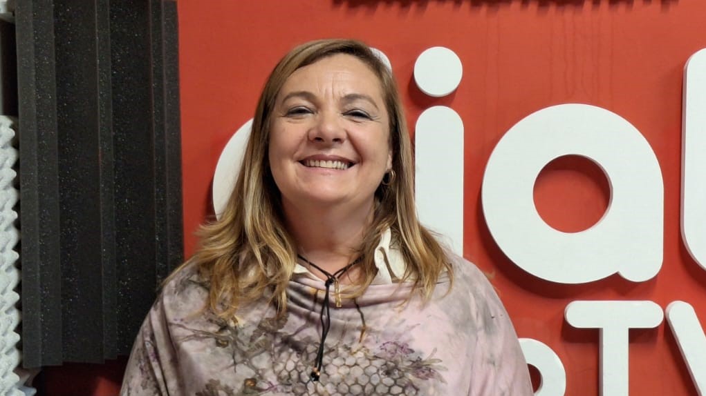 📌 Andrea Rojo – Directora de la Escuela N° 4-230 José Tico Russo dlvr.it/TS9Vh5