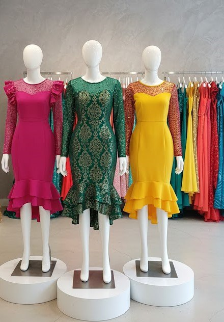 charloa15's tweet photo. Don't be into trends. Don't make fashion own you, but you decide what you are, what you want to express by the way you dress and the way to live. https://t.co/B8C0OTbadB