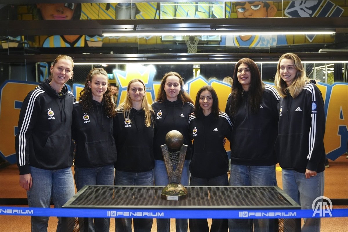 fbbasketvisuals tweet media