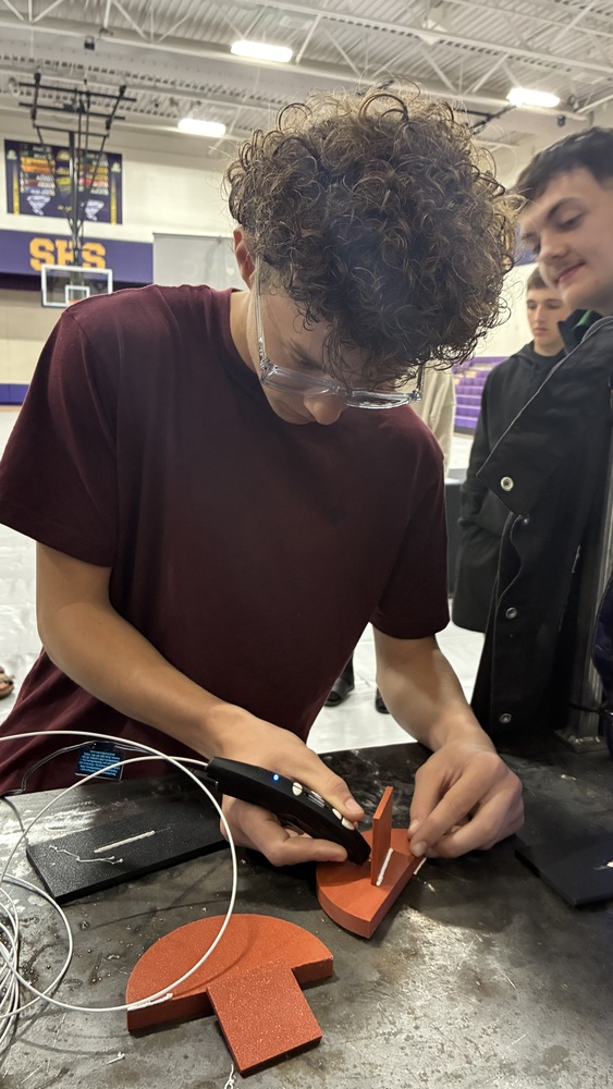 The_SLHS's tweet photo. Pipes, Prototypes, and Possibilities: M.A.D.E. Tour Energizes SHS https://t.co/OImpwtlUuV https://t.co/0i3PP9k4Hc