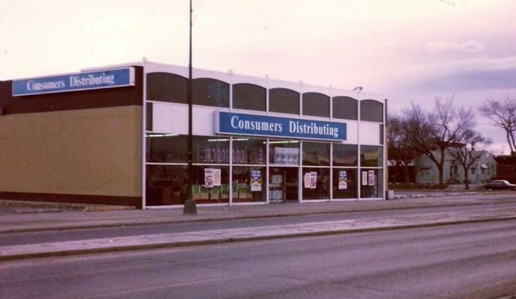 Lipstick & Heels tweet media