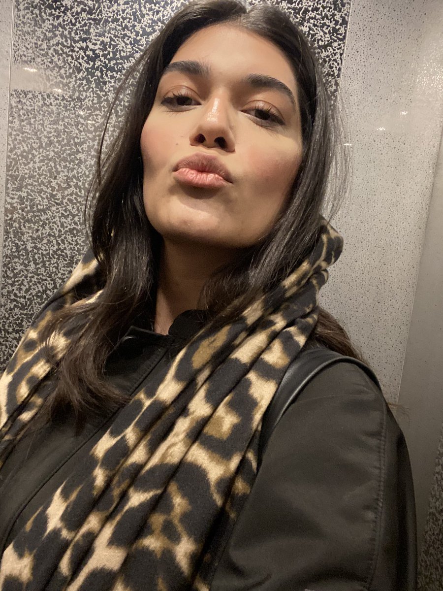 یووووخ tweet media