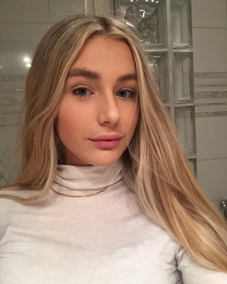 MiNa MAGA tweet media