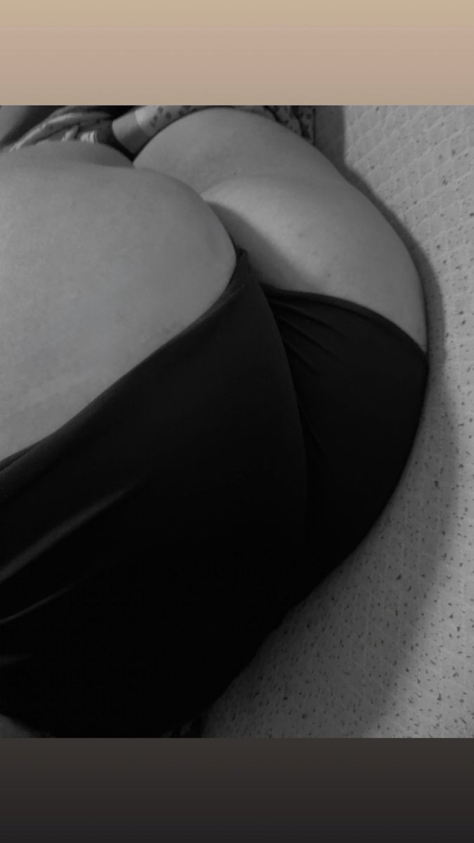 Stargoddess78's tweet photo. 👅😈#Nsfw #Sellingcontent #lookingforbuyers https://t.co/EdbxZJLWXA
