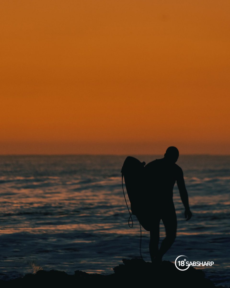 Wade73486719's tweet image. Rooted in nature, out by the ocean 🌊

Found it like this. Left it better.
Sunset did the rest ☀️

Your turn. @danielkevtam , @black_tonystark . 

Happy Earth Day 2026 🌍❤️
#EarthDay2026 #ThisIsLiving