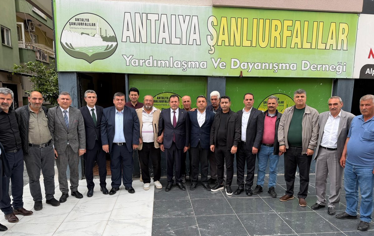 Mehmet Çapan (Şanel) tweet media