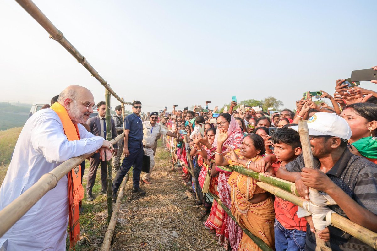 🇮🇳 𝓐 𝓙 ☀️ tweet media